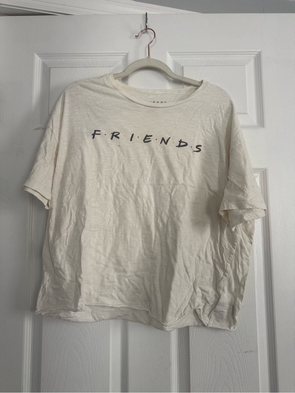 American Eagle Friends Logo Cream Graphic Tee
